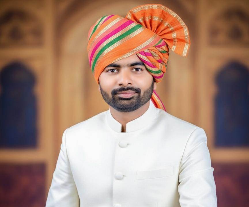 कर्मचारी